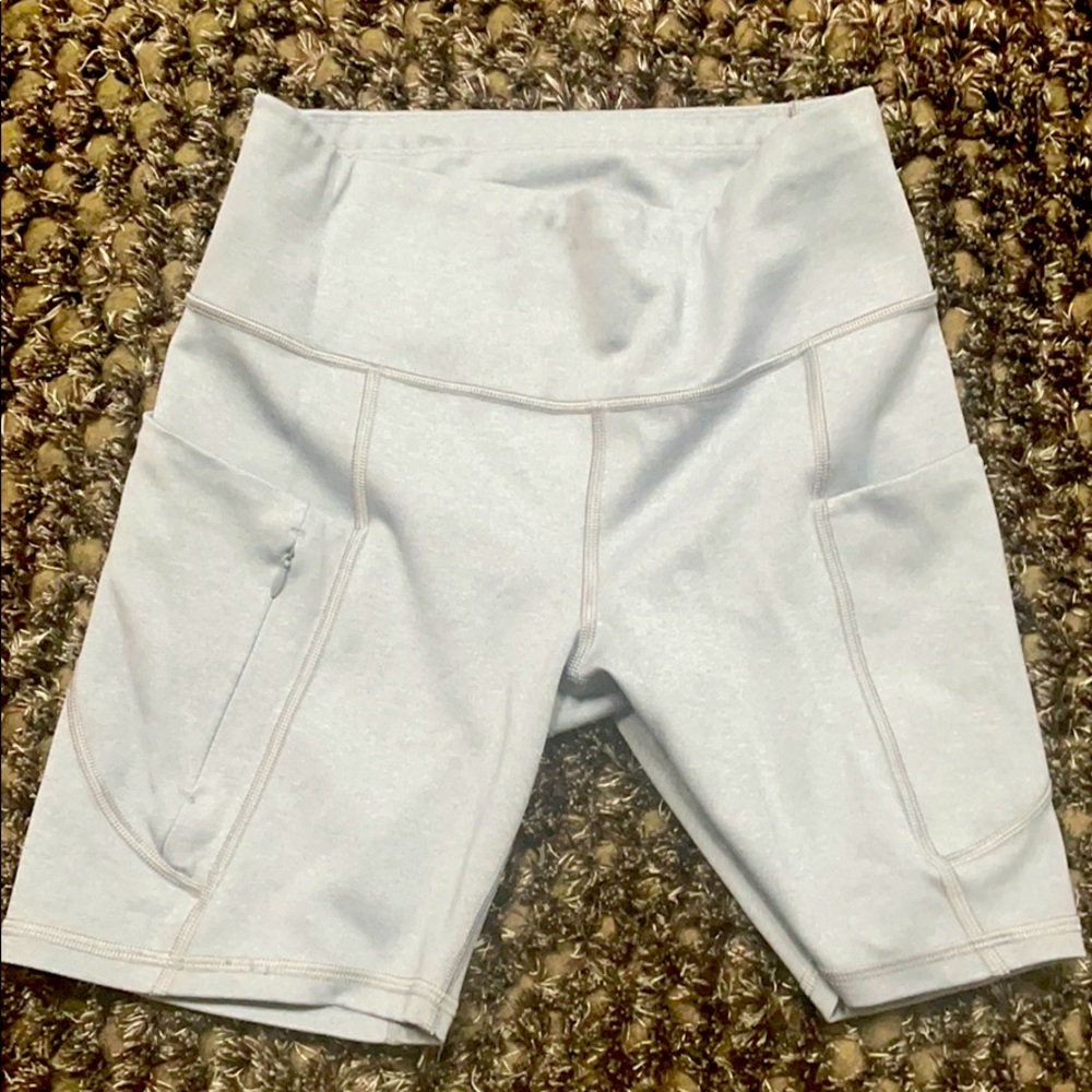 Athleta size small shorts silver
